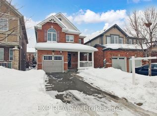 27 Leadenhall Rd, Brampton, ON L7A 4G4