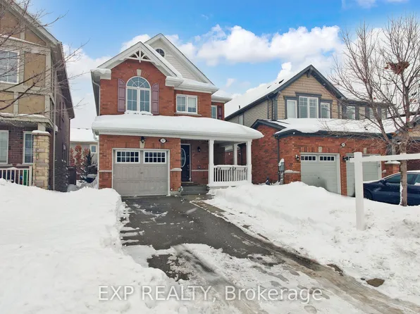 27 Leadenhall Rd, Brampton, ON L7A 4G4