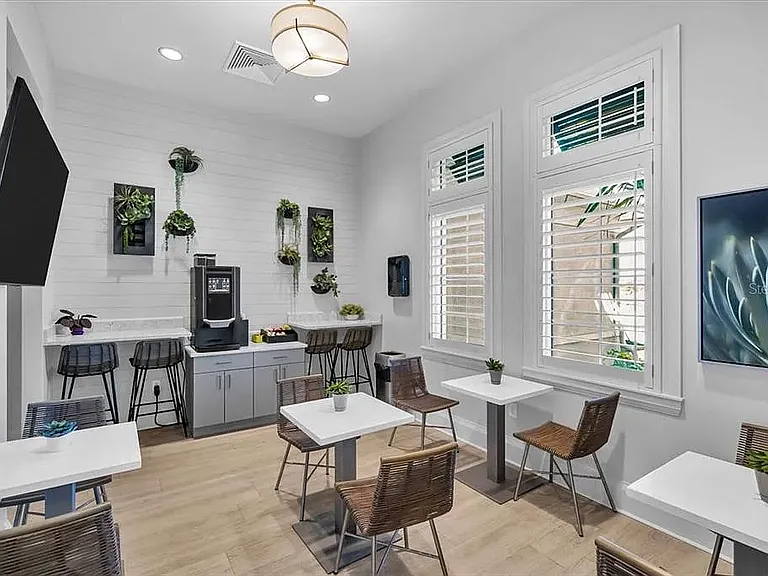 15235 Sunny Day Dr — Photo 40