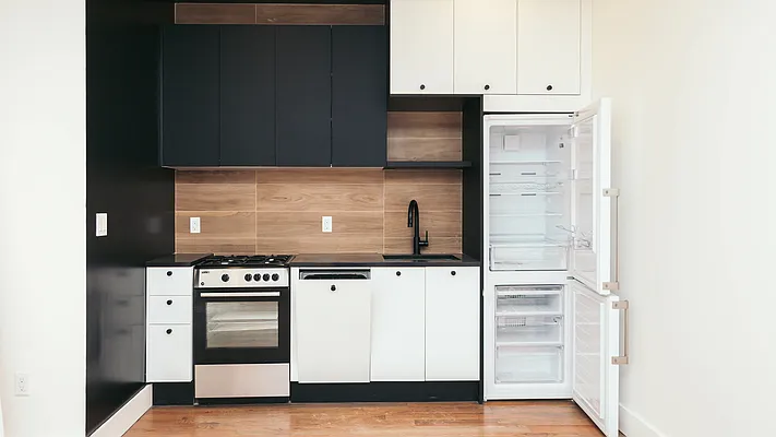 Rented by Nooklyn NYC LLC | media 6