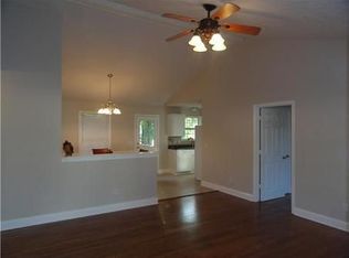 106 Forest Ln, La Vergne, TN 37086