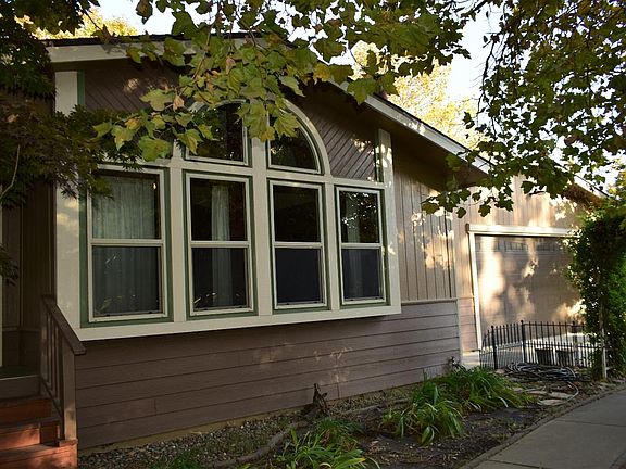 4th image of 8145 Hallwood Blvd