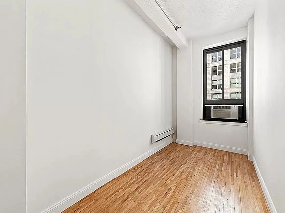 3rd image of 239 Park Ave S APT 7A