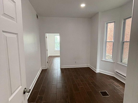 5th image of 537 E Tulpehocken St #1