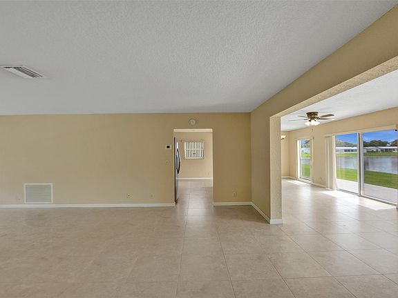 3rd image of 1230 Campanelli Drw