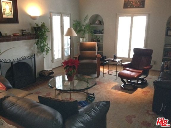 3rd image of 931 S Sierra Bonita Ave