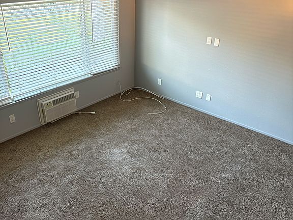 4th image of 4535 Ramona Ave APT 11