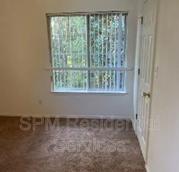 2705 Mayfair Dr #H-303 — Photo 3