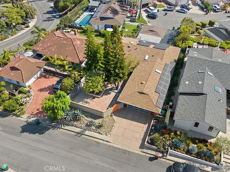 203 Calle Cortez — Photo 35