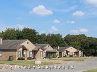 3706 Elliott Dr, Bryan, TX 77802