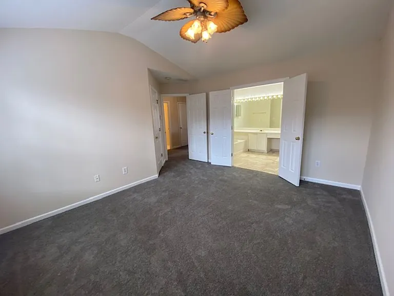 5463 Medlock Corners Dr — Photo 29