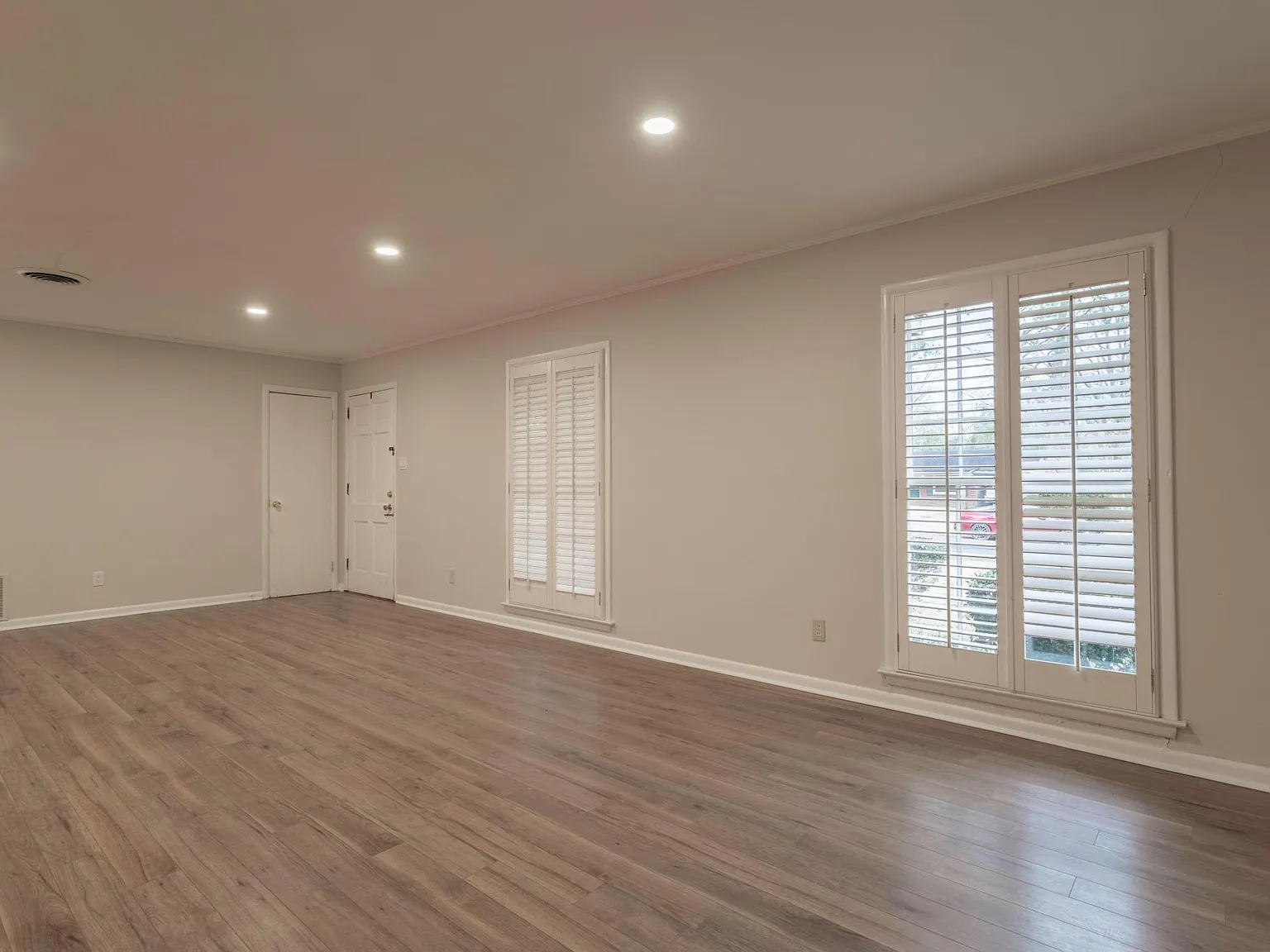 3 bed, 1878 sqft, $1,440 — Photo 4