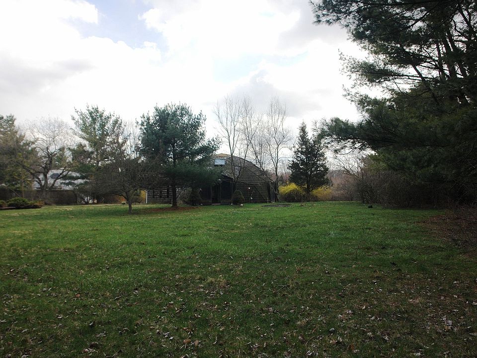 1st image of 241 Beaver Run Rd