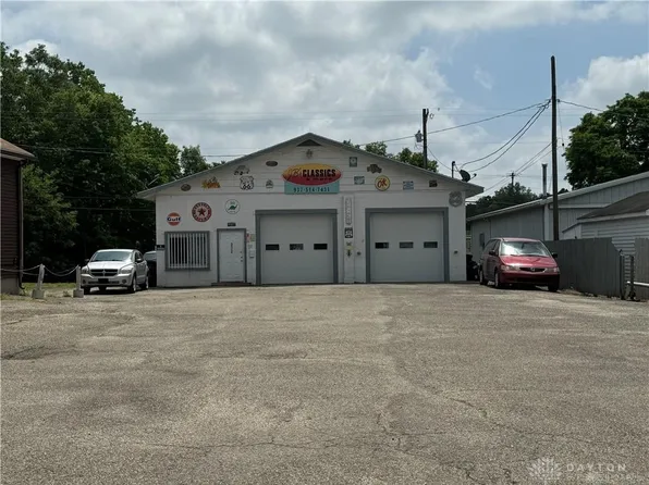 972 S Main St, Franklin, OH 45005