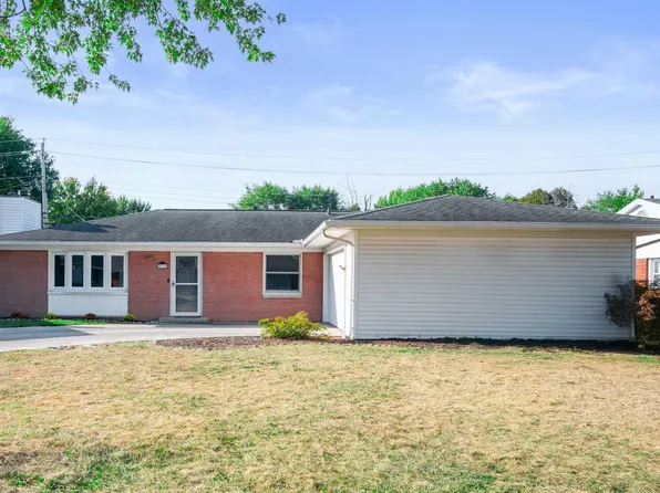2113 W Purdue Ave, Muncie, IN 47304