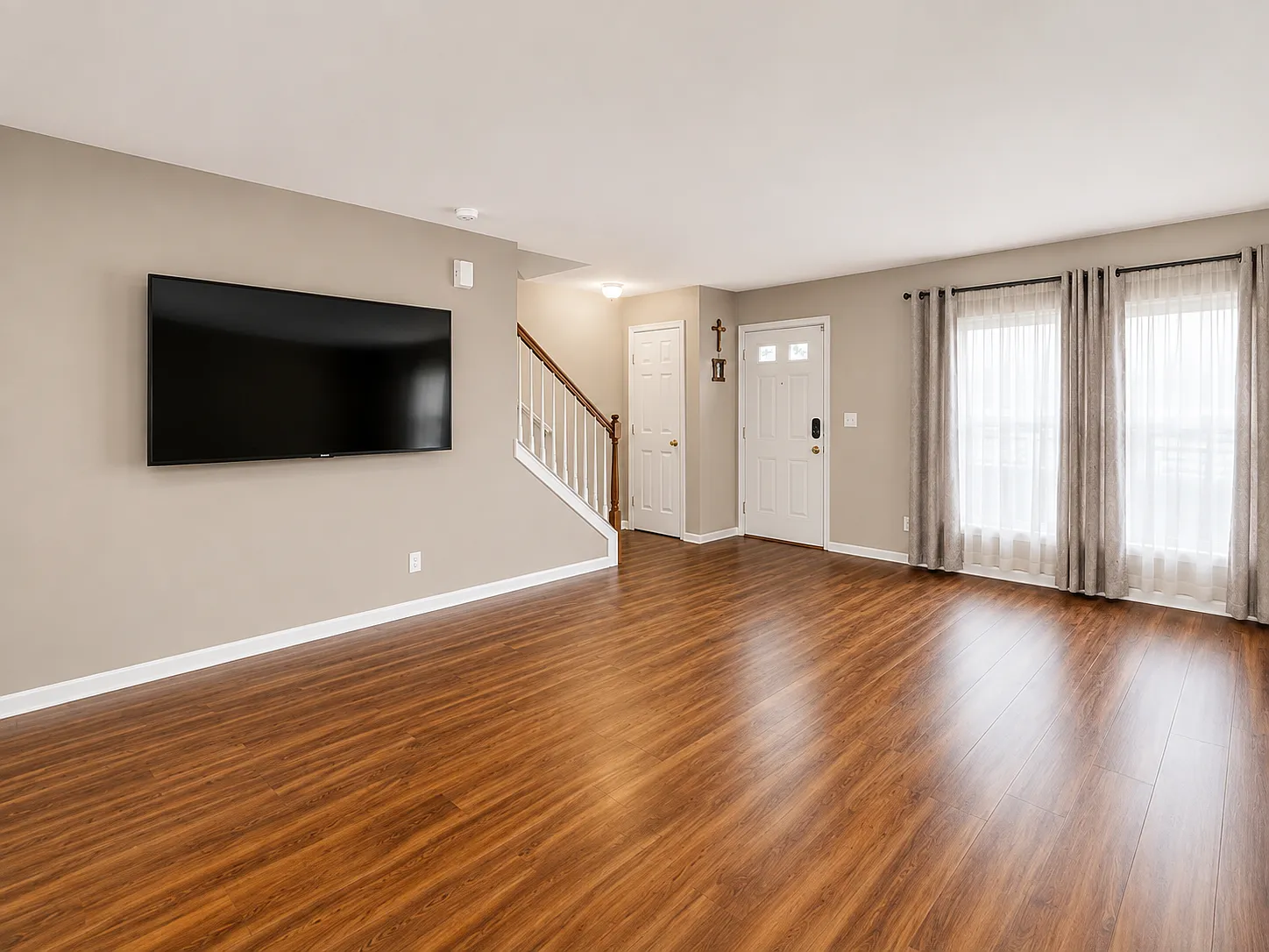 2 bed, 3.5 bath, 1832 sqft, $2,299 — Photo 3