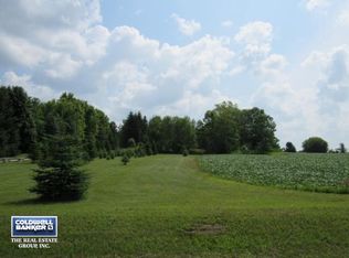 N3096 Hayton Rd, New holstein, WI 53061