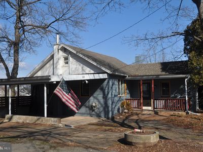 30 N 6th St, Halifax, PA, 17032