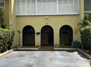 7191 W 3rd Ct, Hialeah, FL 33014