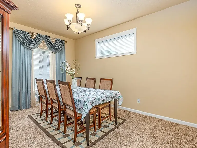 1653 Brantingham Rd — Photo 12