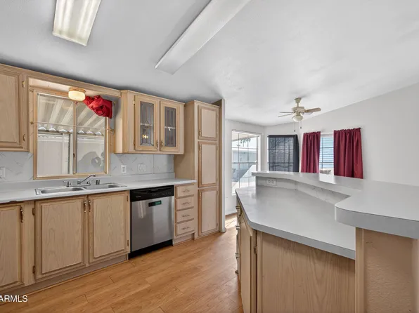 7810 W PEORIA Avenue #152, Peoria, AZ 85345