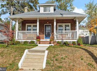 303 Krewson Ter, Willow Grove, PA 19090