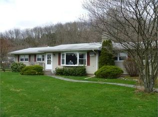 15 Cleveland Rd, Columbia, NJ 07832