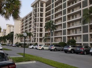 3100 N Palm Aire Dr APT 104, Pompano Beach, FL 33069