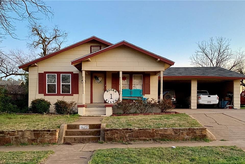1st image of 805 W Lindsey St