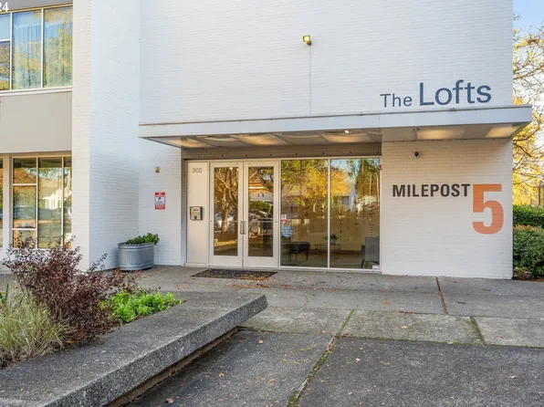 900 NE 81st Ave Unit 112, Portland, OR 97213