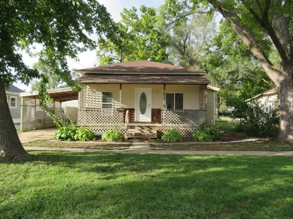 211 W Saint Clair St, Missouri Valley, IA 51555