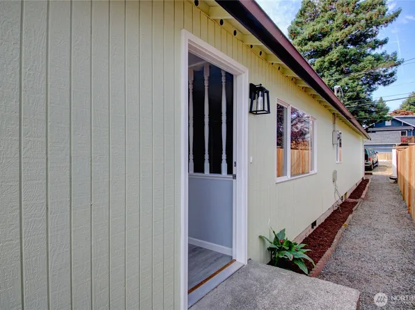 2524 Walnut Street, Everett, WA 98201