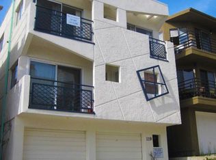 119 40th St #B, Manhattan Beach, CA 90266