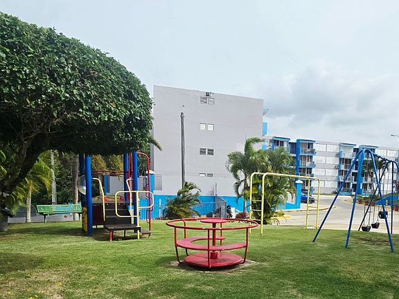 3rd image of Condominio Lomas De Rio Grande #2203