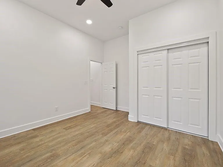 1612 The High Rd — Photo 21