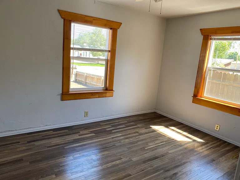 1922 Franklin St #1922 — Photo 8