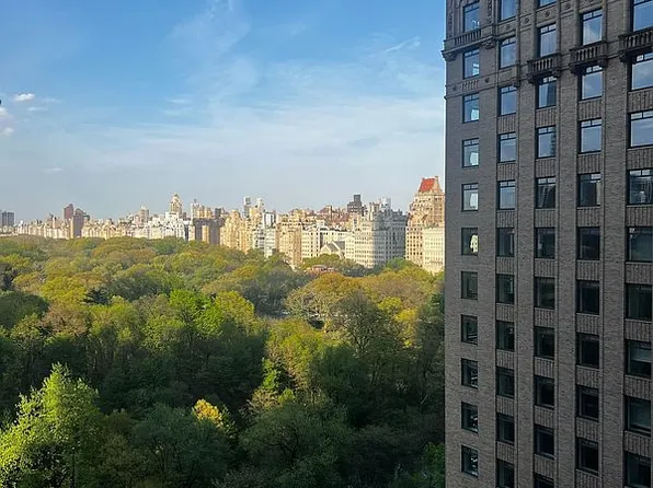 106 Central Park S APT 16G, New York, NY 10019