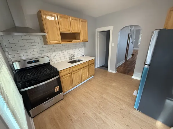 231 Eutaw Ave, Camden, NJ 08105
