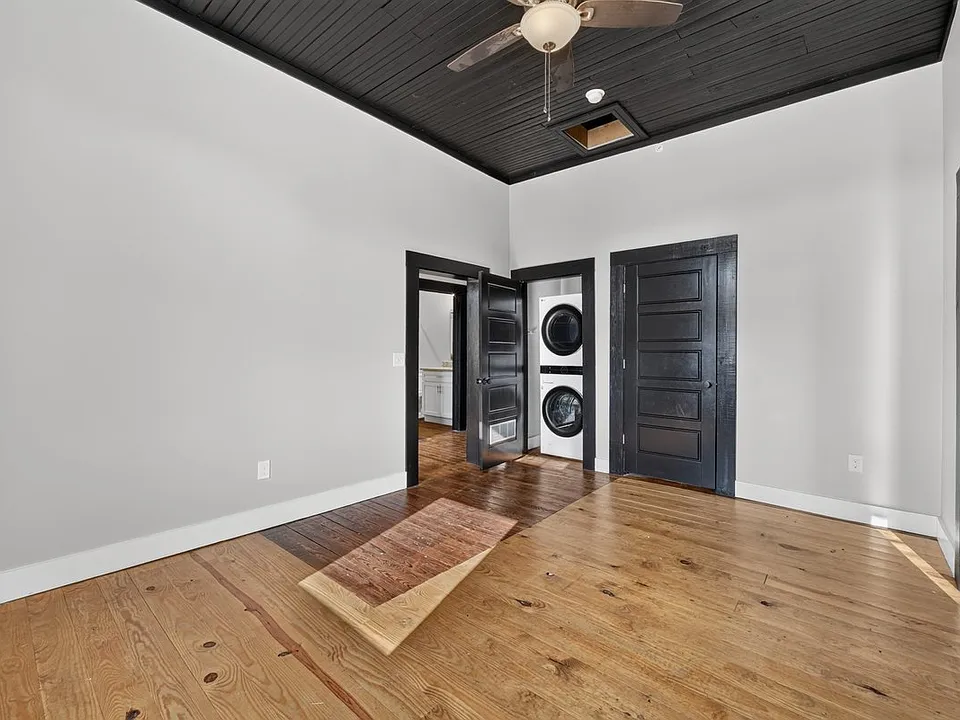 202 S Main St #213