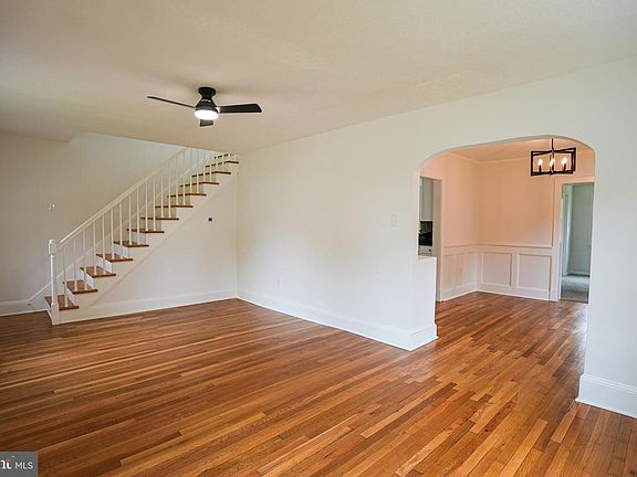 3rd image of 632 Watson Ave
