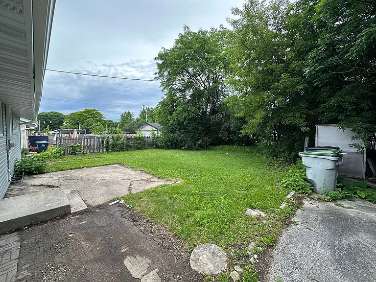 6656 W Brentwood Ave — Photo 4