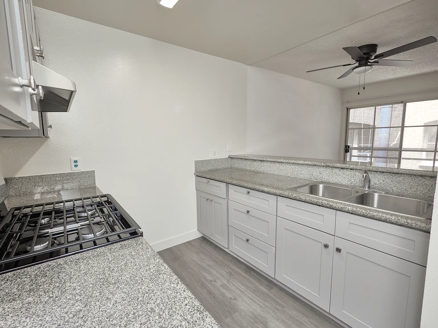 1 bed, 650 sqft, $1,695 — Photo 2