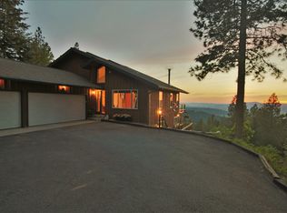 3253 S Signal Point Rd, Post Falls, ID 83854