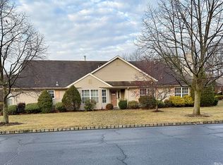 3 Pine Valley Rd, Lakewood, NJ 08701