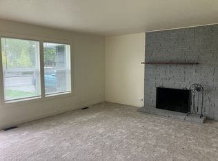 7655 SE Harmony Rd, Milwaukie, OR 97222