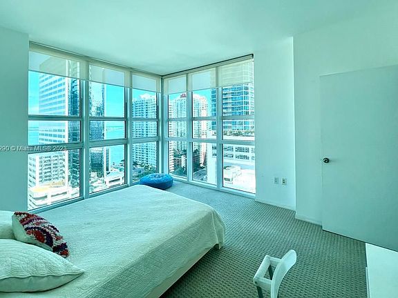 3rd image of 951 Brickell Ave APT 2110