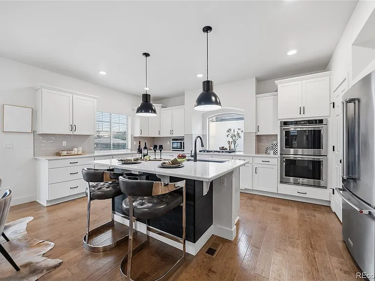 20750 E Beekman Pl — Photo 3