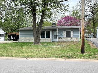 504 Meyer Rd, Wentzville, MO 63385