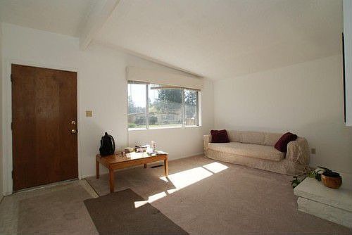 1st image of 16926 NE 17th Pl
