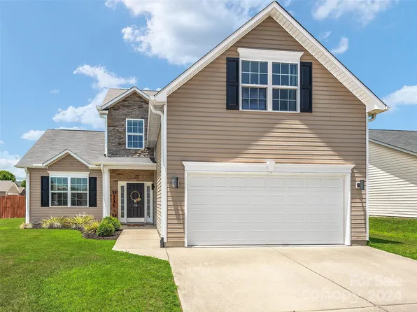 119 New River Dr, Fletcher, NC 28732
